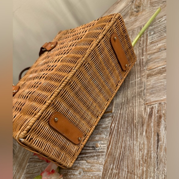 Kate Spade Rare Basket Bag - Picture 10 of 13